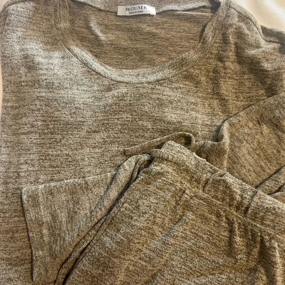 Cozy Heather Brown Loungewear Set - Picture 2 of 2